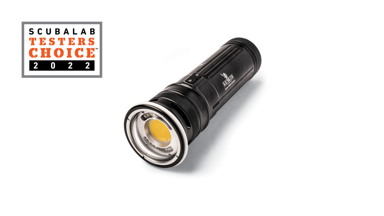 Adjustable RGB LEDs allow for a wide array of creative color options
